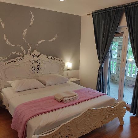 Apartments Milka Водице Екстер'єр фото