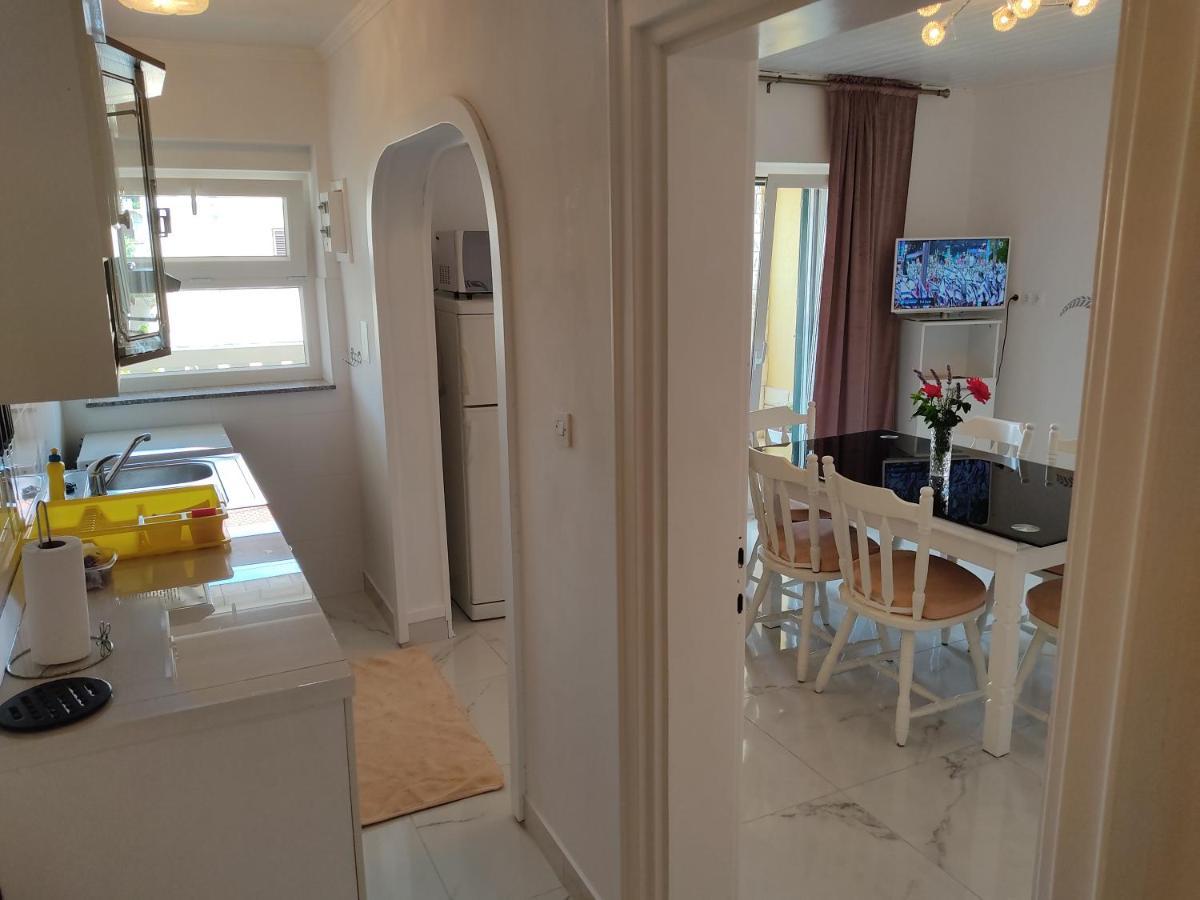Apartments Milka Водице Екстер'єр фото