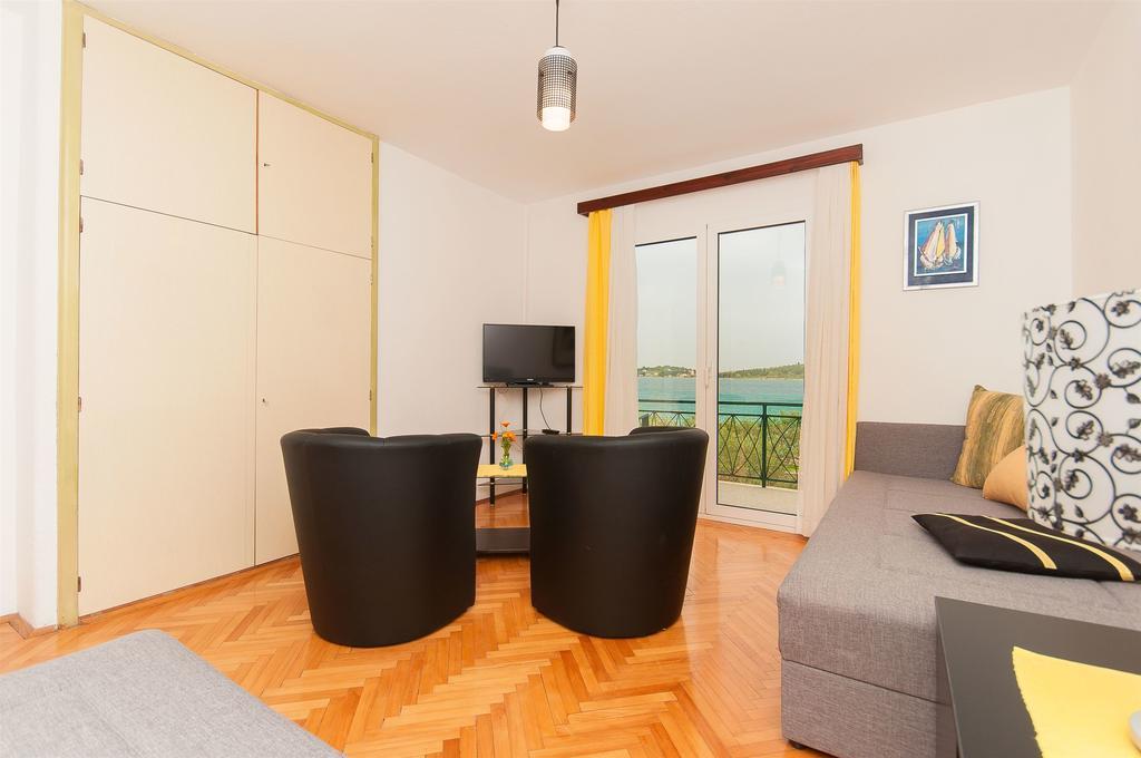 Apartments Milka Водице Екстер'єр фото