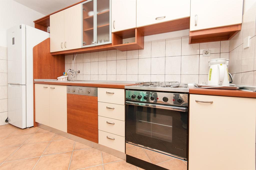 Apartments Milka Водице Екстер'єр фото